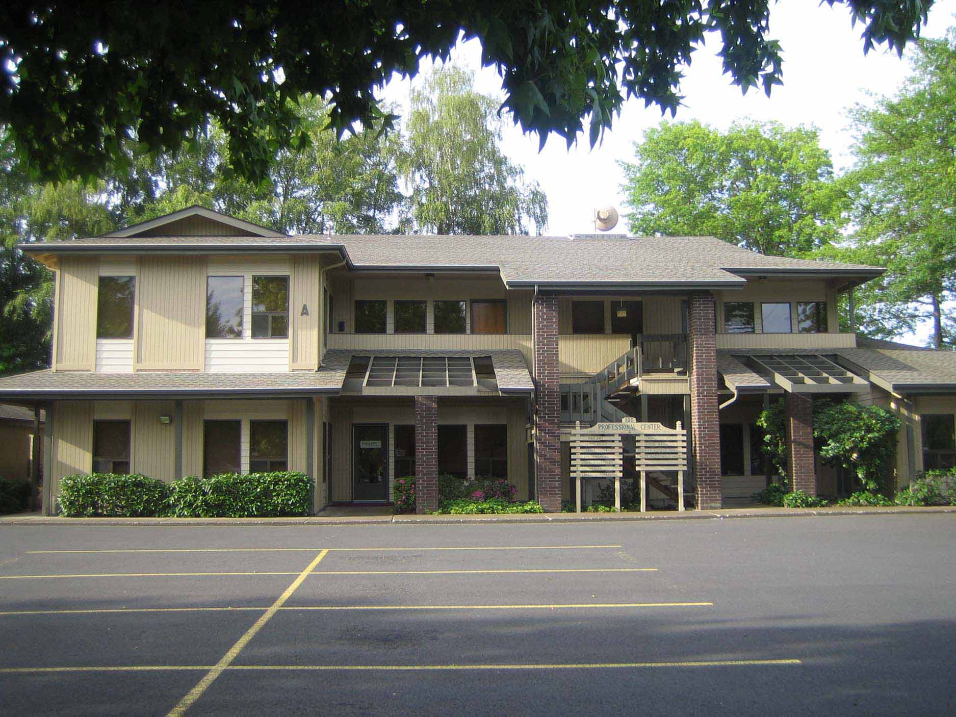 895 Country Club Rd, Eugene, OR for sale Building Photo- Image 1 of 1