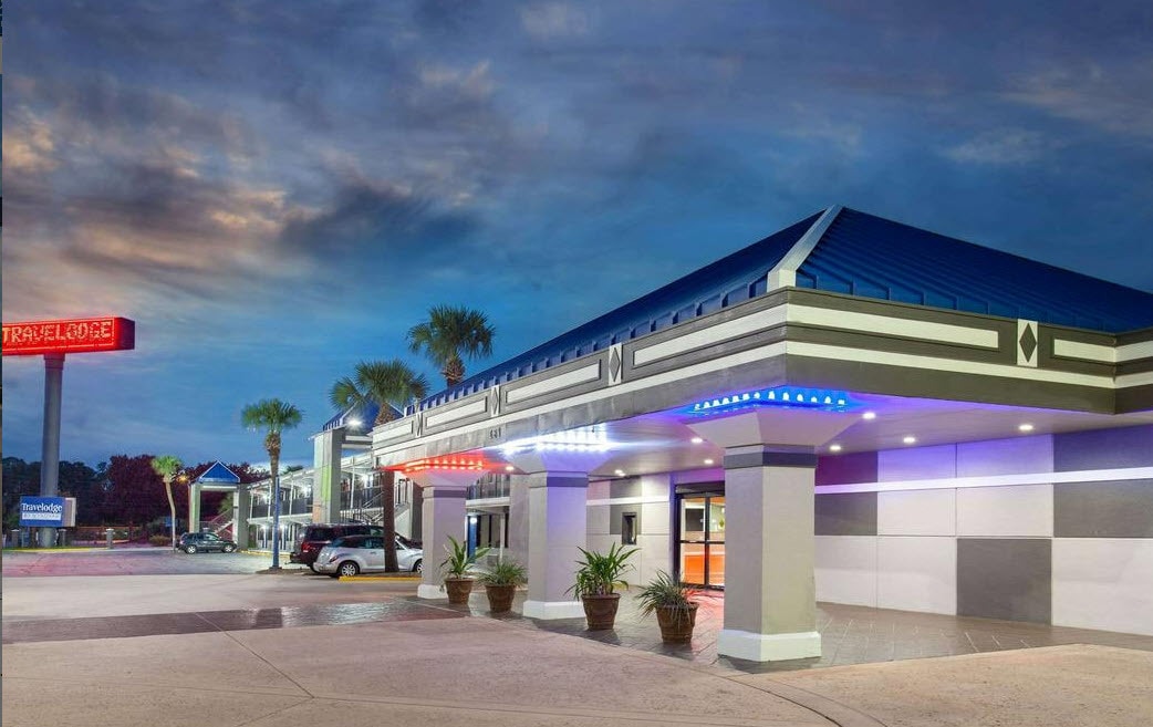 481 Deltona Blvd, Deltona, FL for sale Building Photo- Image 1 of 3