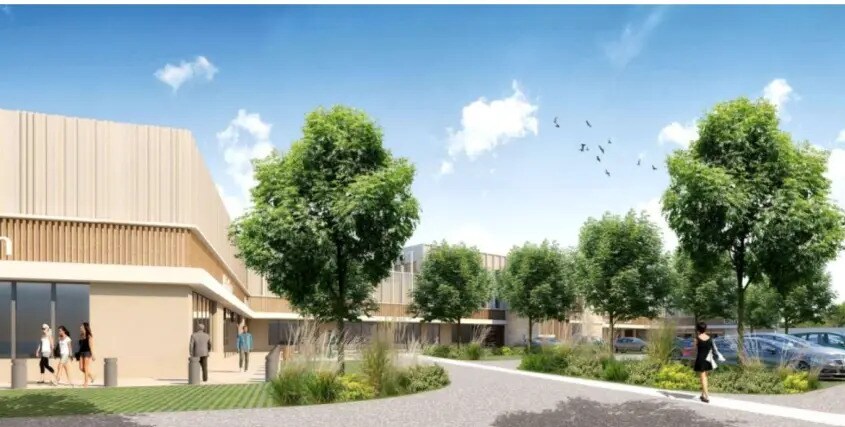 Retail in ENTRAIGUES-SUR-LA-SORGUE for lease Building Photo- Image 1 of 5