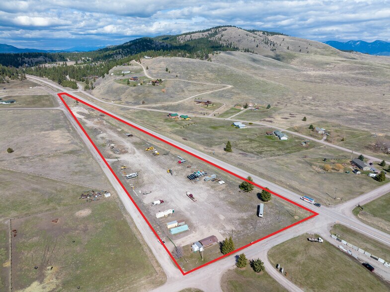 41448 Ranch Rd, Polson, MT 59860