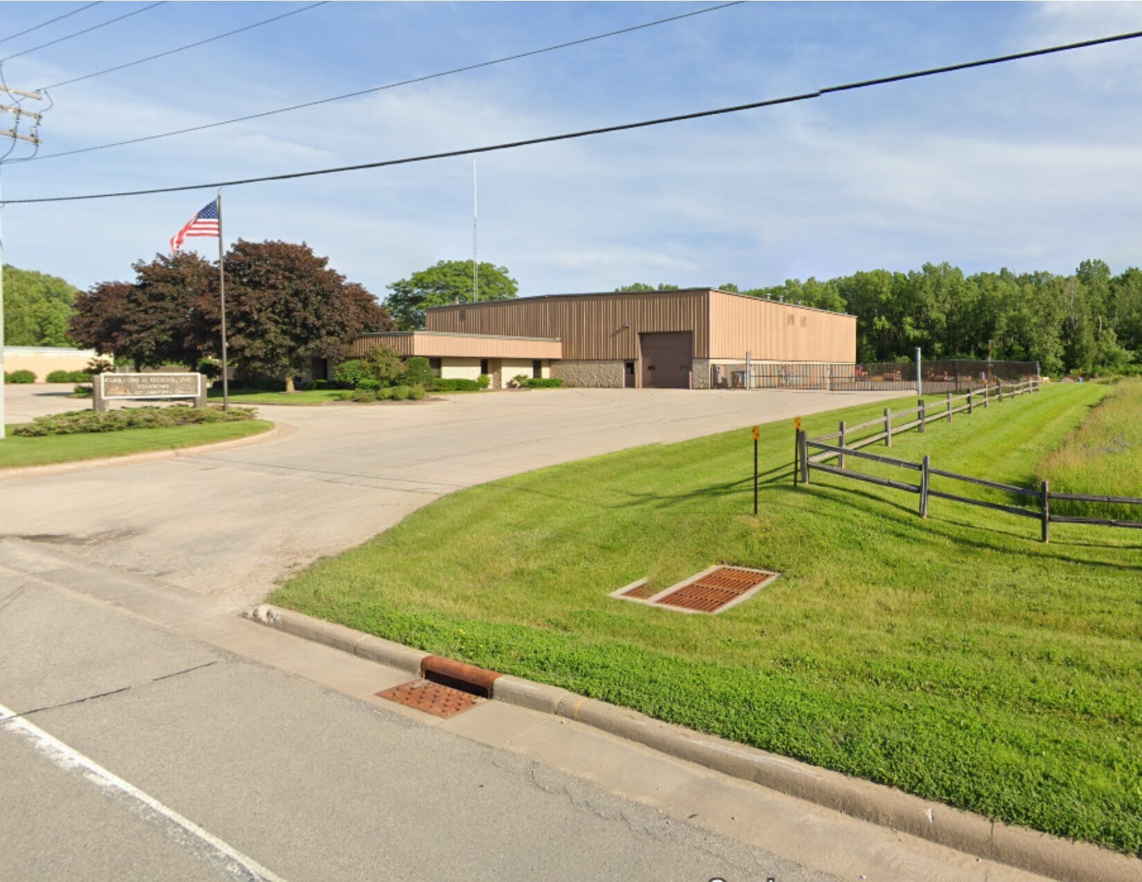 505 W Edgewood Dr, Appleton, WI for sale Primary Photo- Image 1 of 1