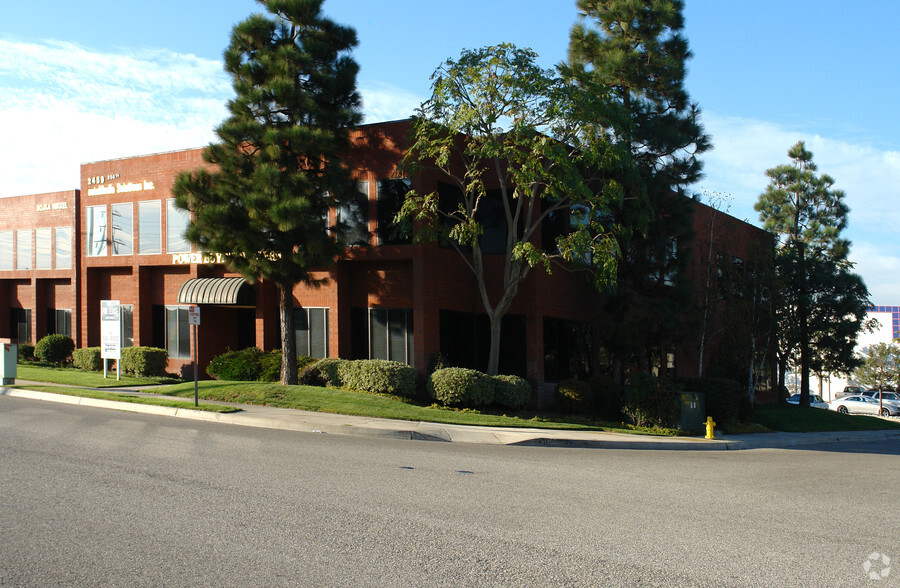 2459 W 208th St, Torrance, CA for lease - Building Photo - Image 3 of 5