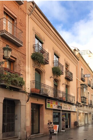 More details for Calle de Juan Bravo, 6, Segovia - Retail for Lease