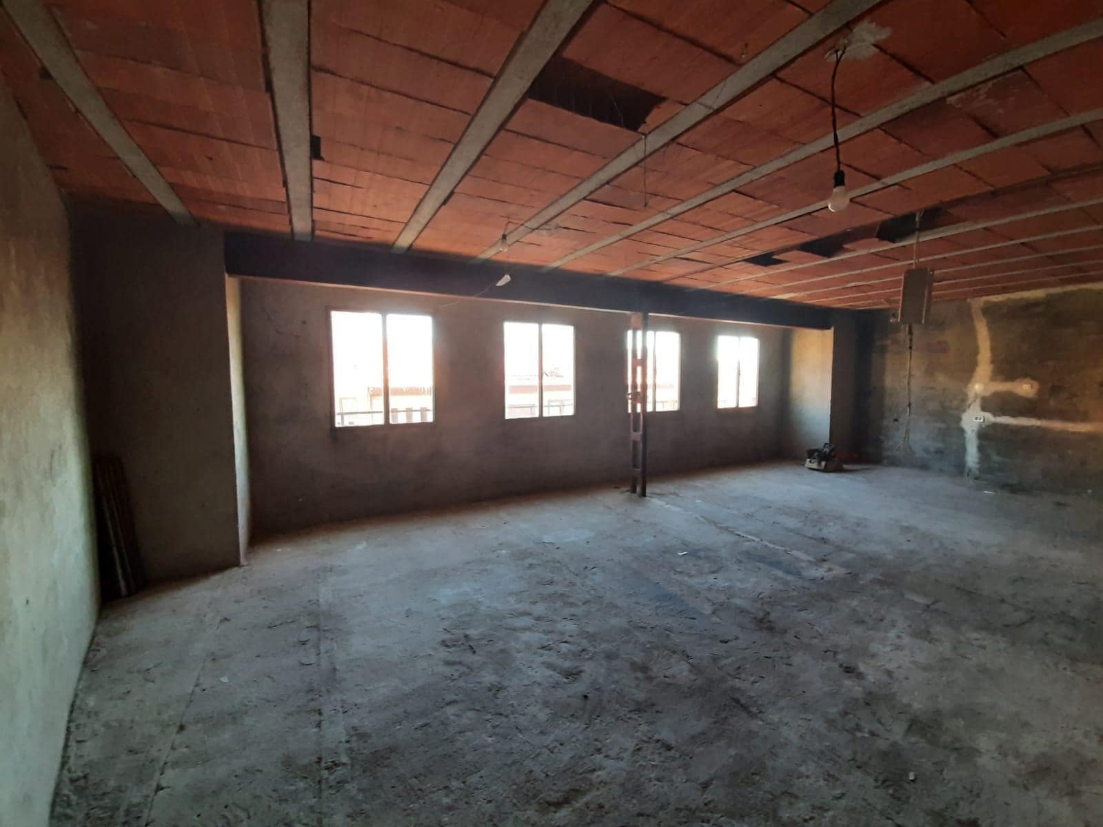 Retail in Cuéllar, Segovia for lease Floor Plan- Image 1 of 11