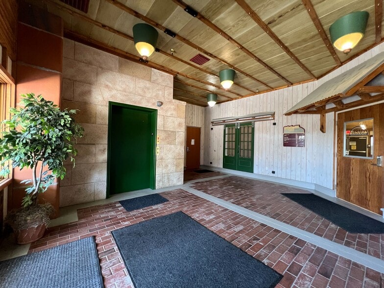 101 Bellevue Rd, Pittsburgh, PA for lease - Building Photo - Image 3 of 11