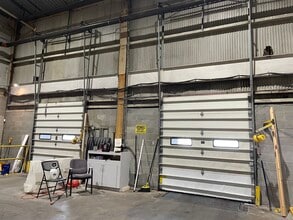 41515 Schadden Rd, Elyria, OH for lease Building Photo- Image 1 of 8