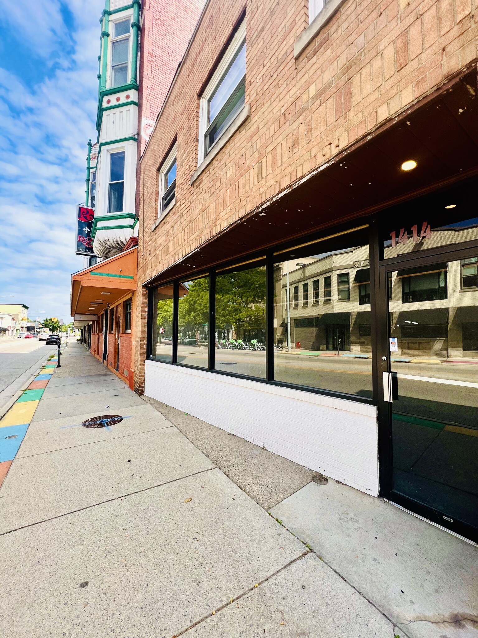 1414 Plainfield Ave NE, Grand Rapids, MI for sale Building Photo- Image 1 of 1