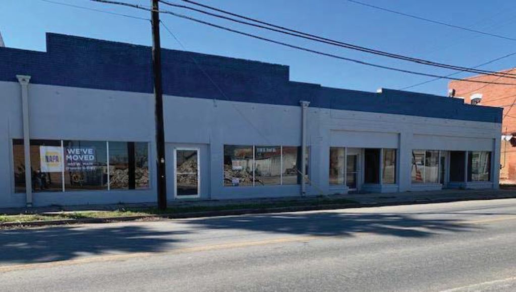 118 S 2nd St, Kenedy, TX for sale Building Photo- Image 1 of 1