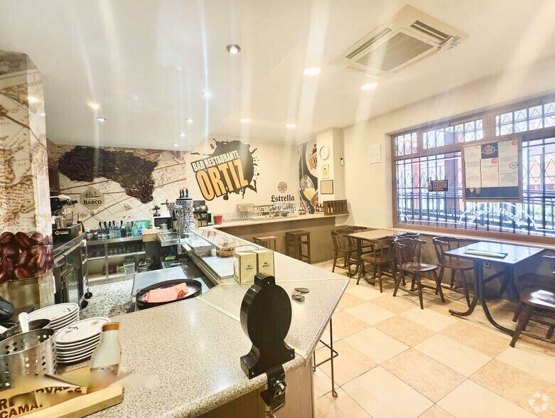 Plaza Sector Embarcaciones, 11, Tres Cantos, Madrid for sale - Interior Photo - Image 1 of 1