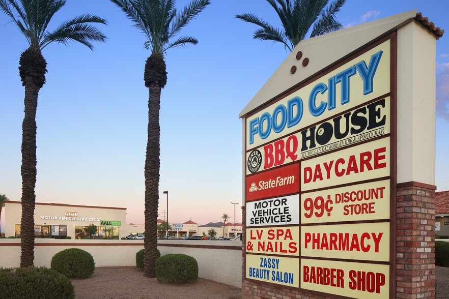 Southgate Center portfolio of 2 properties for sale on LoopNet.com - Building Photo - Image 2 of 22