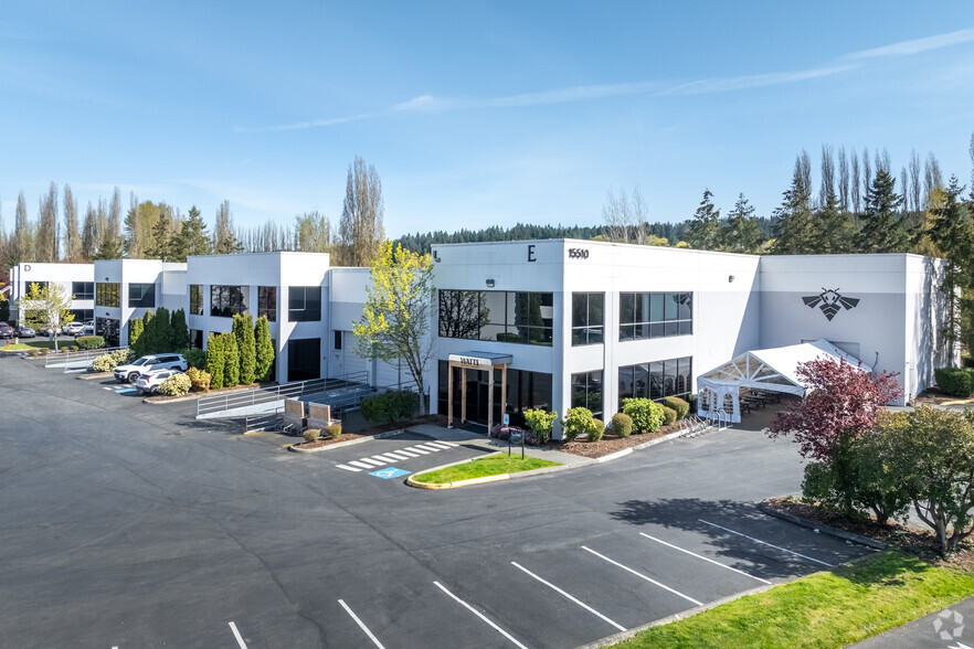 15510 Woodinville-Redmond Rd NE, Woodinville, WA for lease - Building Photo - Image 2 of 5