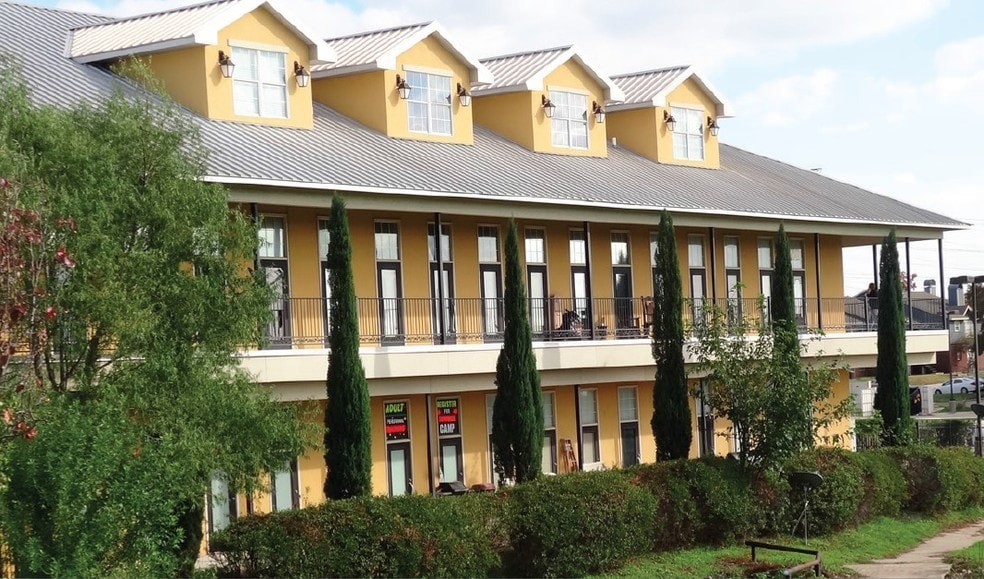 7105 Golf Club Dr, Fort Worth, TX for lease - Primary Photo - Image 1 of 12