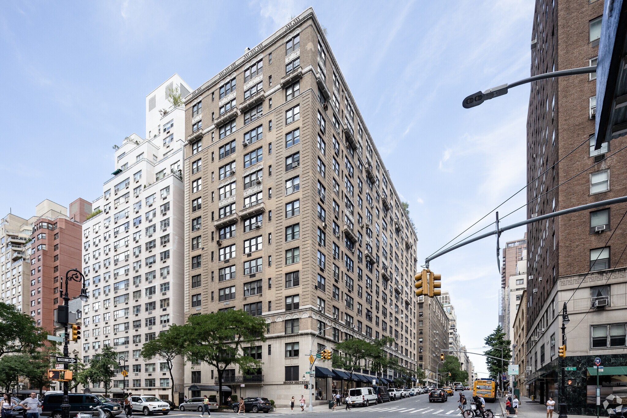 1186 Madison Ave, New York, NY for sale Primary Photo- Image 1 of 1