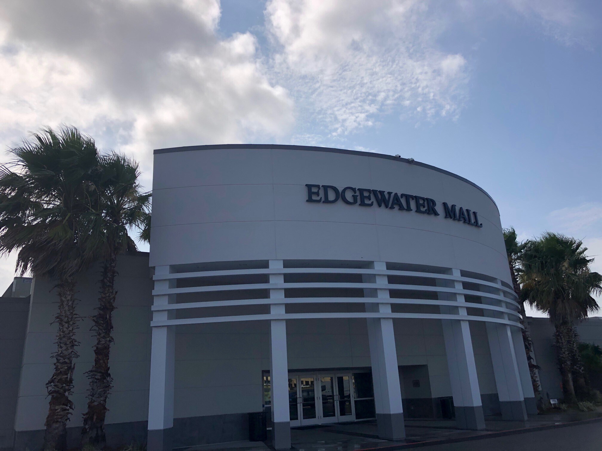 2600 Beach Blvd, Biloxi, MS for sale Primary Photo- Image 1 of 1