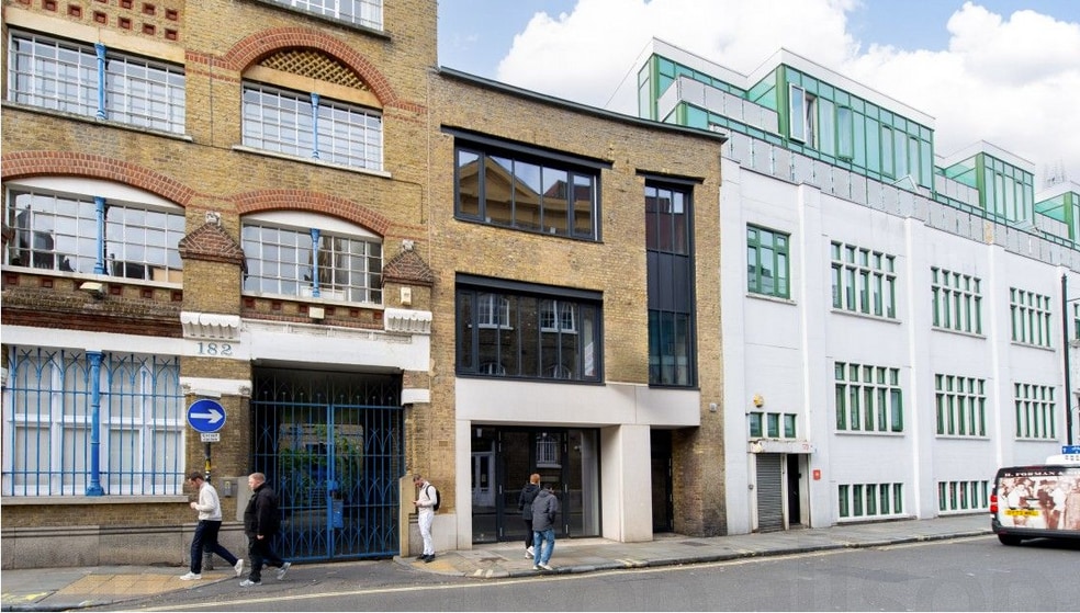 176-178 Bermondsey St, London for sale - Building Photo - Image 2 of 3