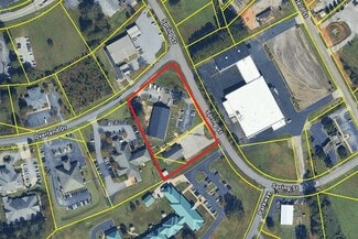 More details for 1602 Spring St, Greenwood, SC - Retail for Sale