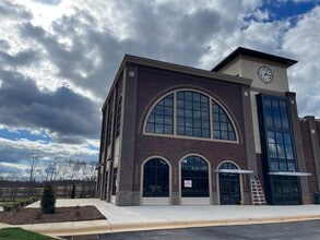 162 Kingscote Way, King, NC for lease Building Photo- Image 2 of 11