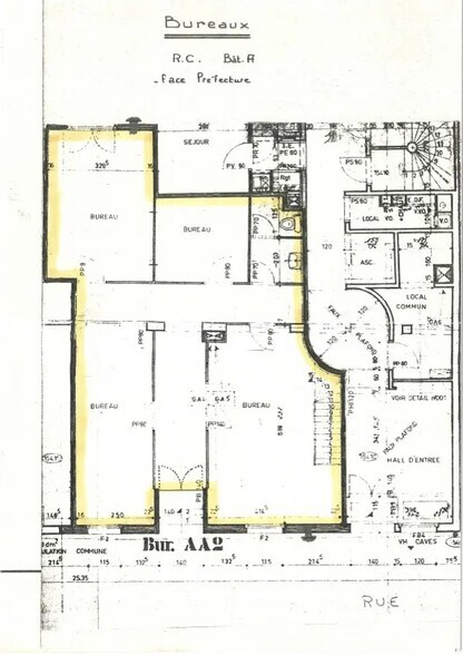 9 Place Jean Moulin, Chartres for lease - Floor Plan - Image 2 of 6