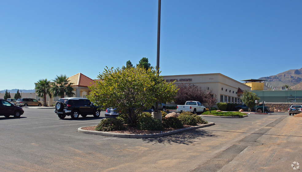 9999 Kenworthy St, El Paso, TX for lease - Building Photo - Image 2 of 5