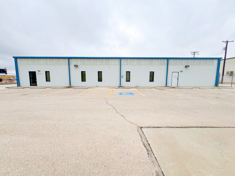 901 W 3rd St, Odessa, TX for sale - Building Photo - Image 3 of 28