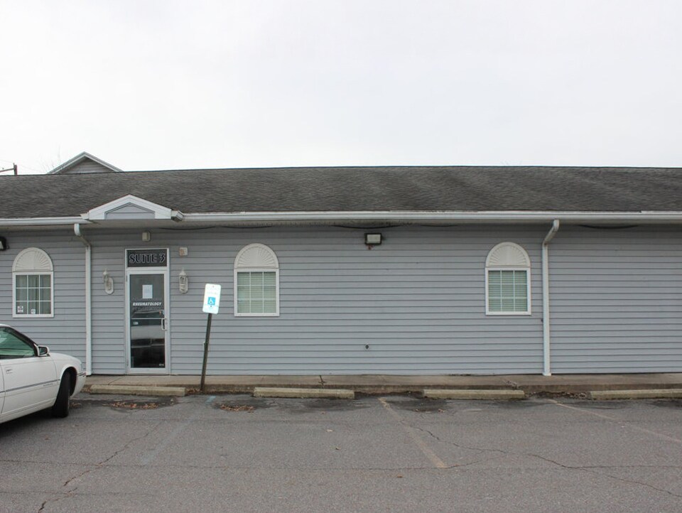 821 S Main St, Old Forge, PA for sale Building Photo- Image 1 of 1