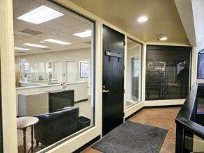 1200 E Orangeburg Ave, Modesto, CA for lease Interior Photo- Image 1 of 6