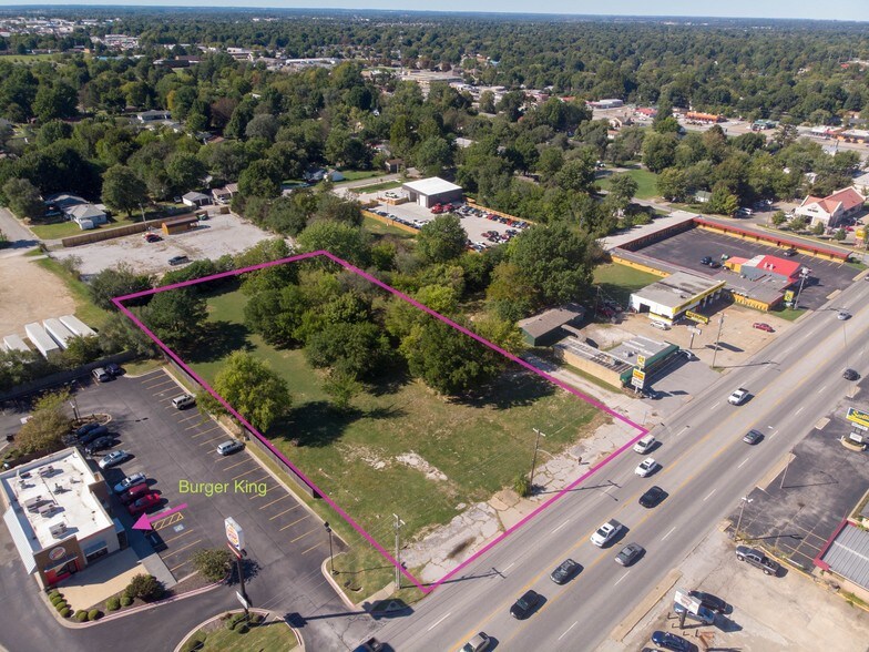 1210 S Thompson St, Springdale, AR for sale - Other - Image 1 of 1