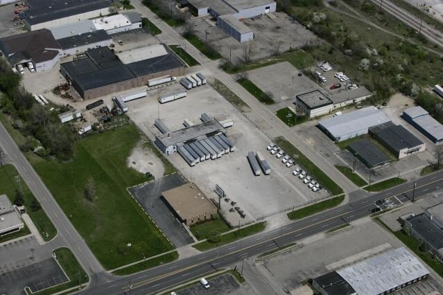 2851 E Court St, Flint, MI for sale Primary Photo- Image 1 of 1