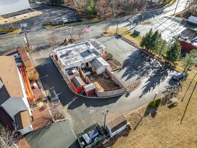 7 Allston Rd, South Brunswick, NJ for sale - Building Photo - Image 3 of 6