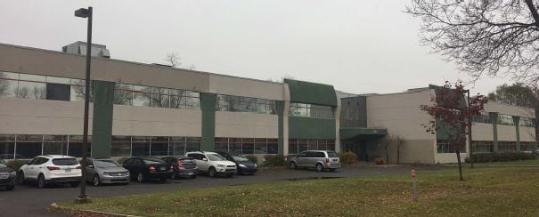 1400 Boul du Parc-Technologique, Québec, QC for lease - Primary Photo - Image 1 of 1