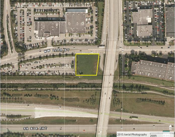 9800 NW 12th St, Miami, FL for lease - Building Photo - Image 1 of 3