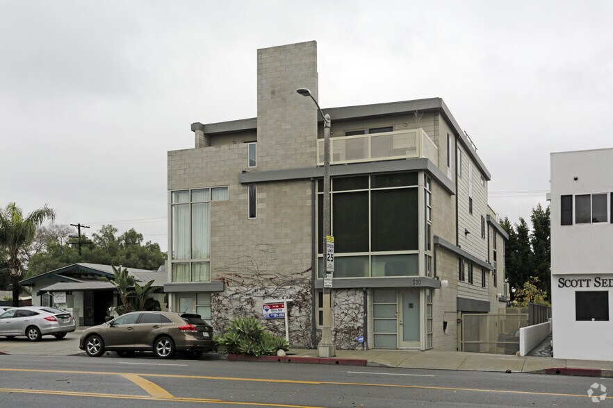530 N Larchmont Blvd, Los Angeles, CA 90004