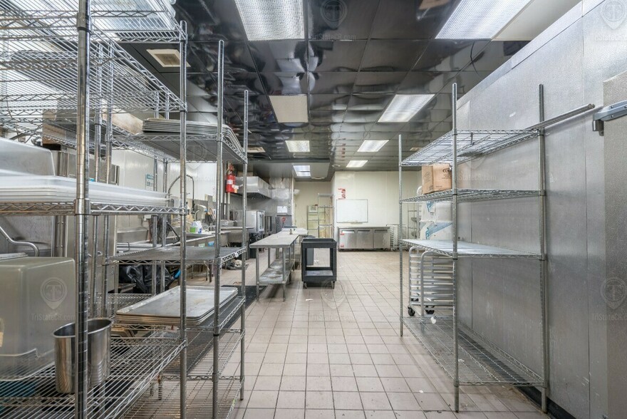 455-457 Utica Ave, Brooklyn, NY for sale - Interior Photo - Image 3 of 10