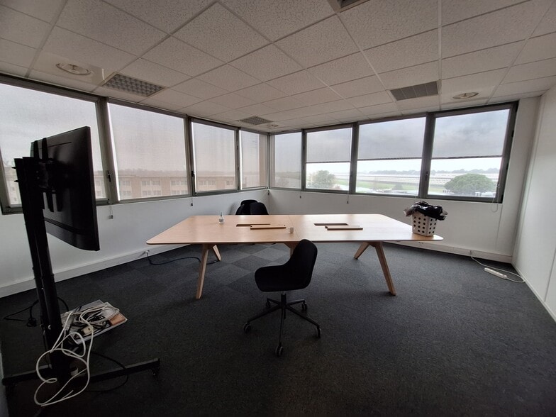 Avenue Jean Gabriel Domergue, Bordeaux for lease - Building Photo - Image 3 of 11