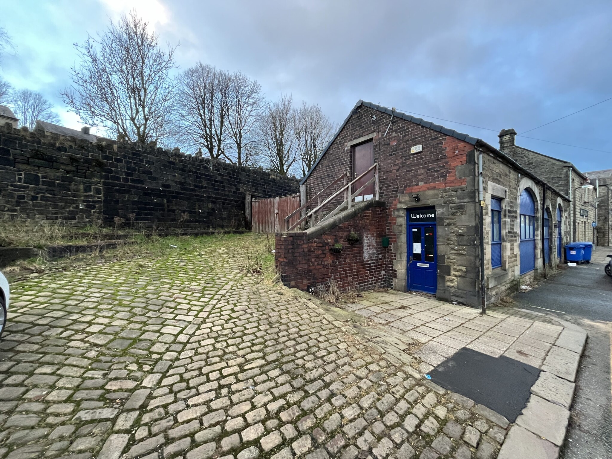 19 Central St, Bury for lease Building Photo- Image 1 of 10