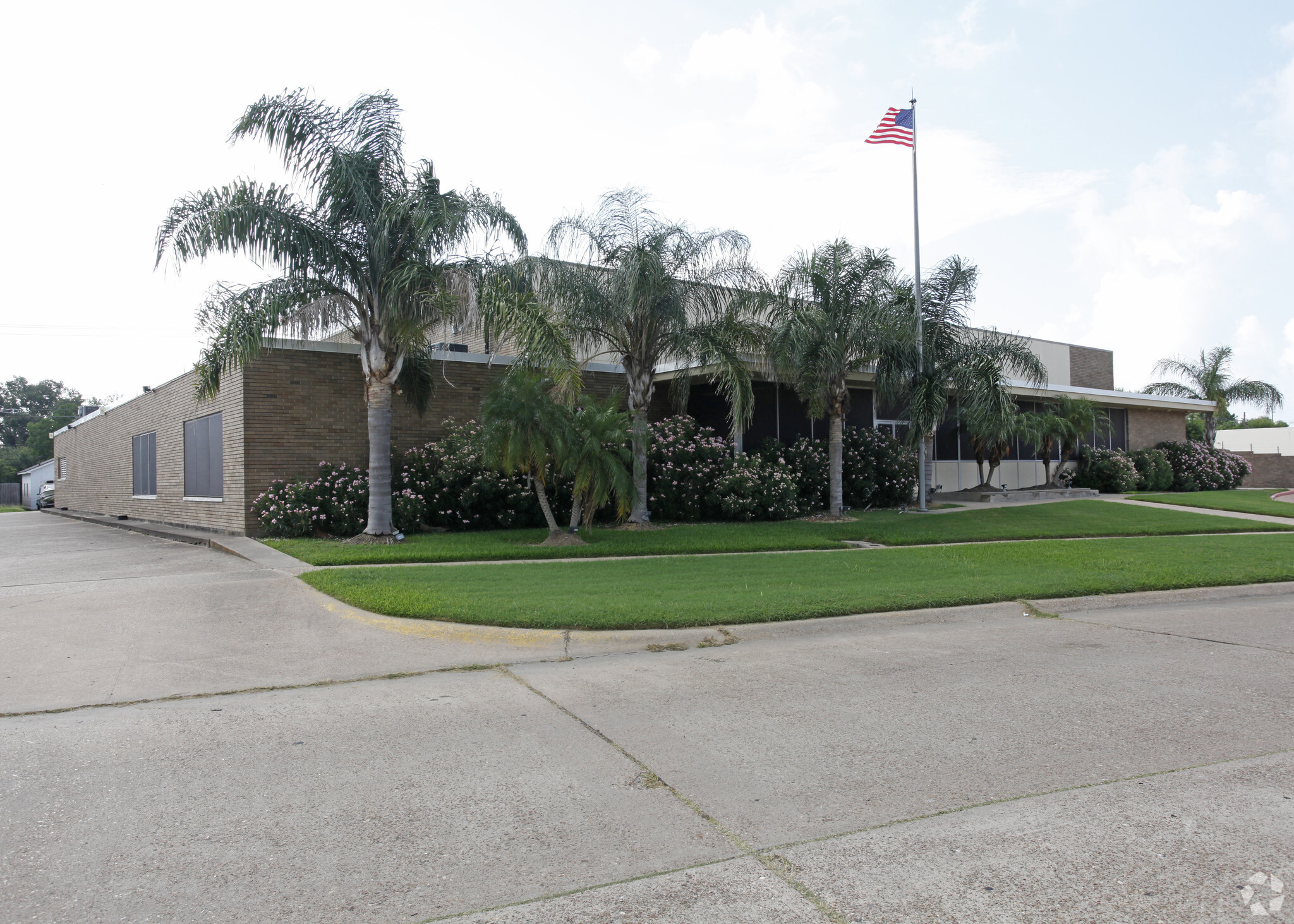 932 N 14th St, Texas City, TX for sale Primary Photo- Image 1 of 3