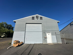 1108 N 9th Ave, Walla Walla, WA for lease Building Photo- Image 1 of 2