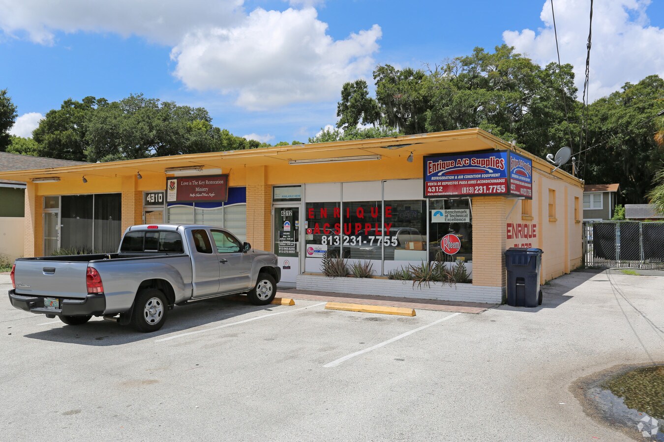 4308 N Nebraska Ave, Tampa, FL 33603