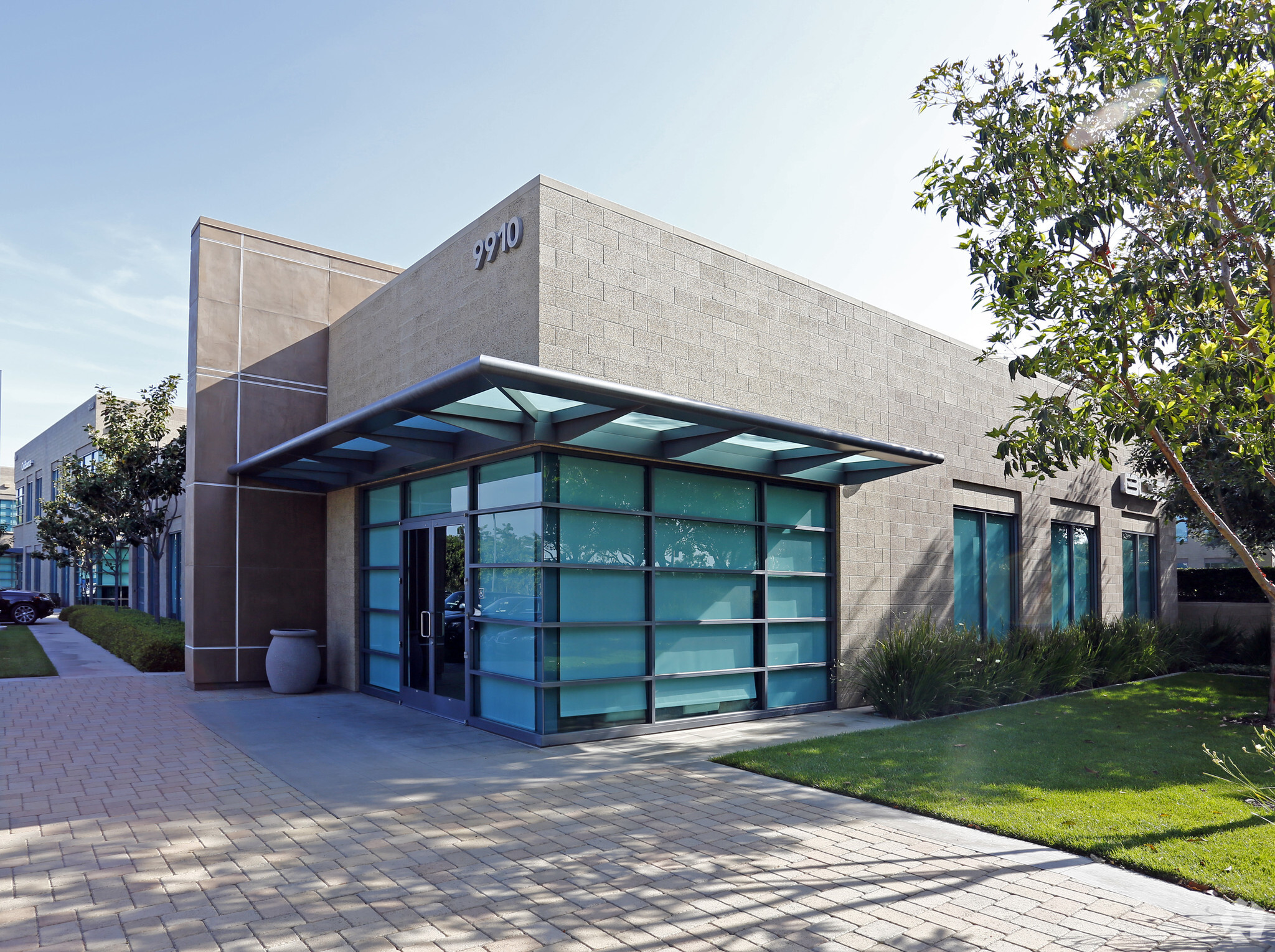 9910 Irvine Center Dr, Irvine, CA for lease Building Photo- Image 1 of 14