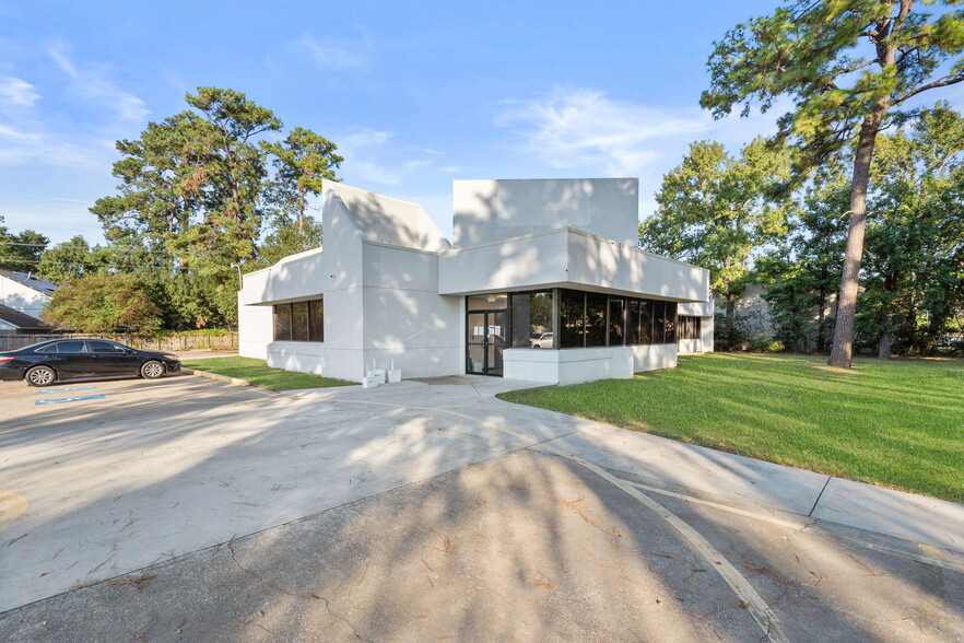 17325 Red Oak Dr, Houston, TX for sale - Building Photo - Image 1 of 22