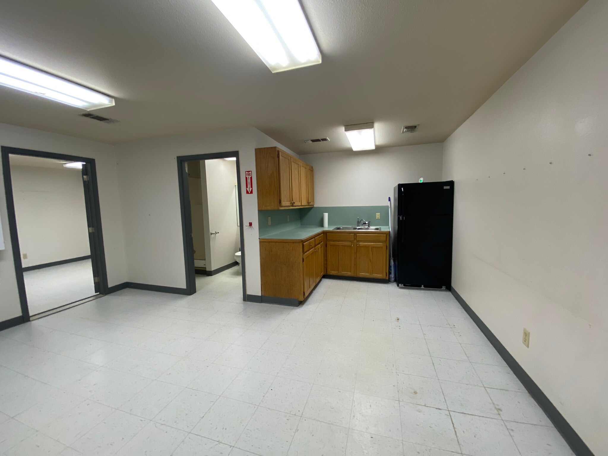 4770 Washington Blvd, Beaumont, TX for sale Interior Photo- Image 1 of 16