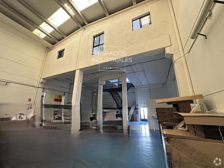 Industrial in Mejorada del Campo, Madrid for sale - Primary Photo - Image 1 of 4