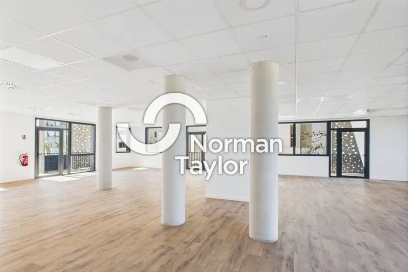 Office in Montpellier for lease - Building Photo - Image 3 of 20