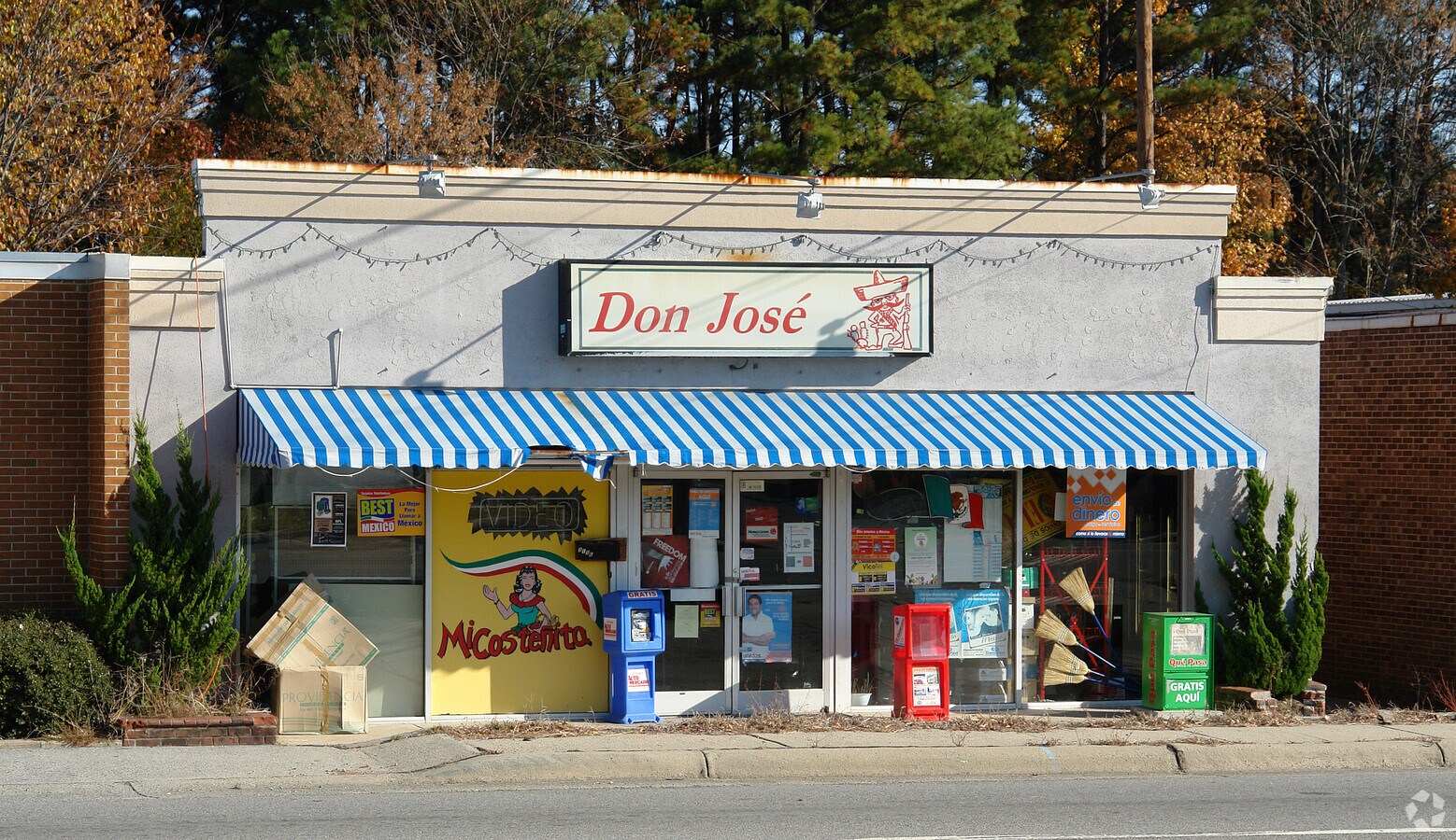 3156 Hillsborough Rd, Durham, NC 27705