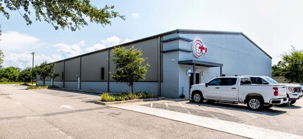 14180 E Colonial Dr, Orlando, FL for lease Building Photo- Image 2 of 7