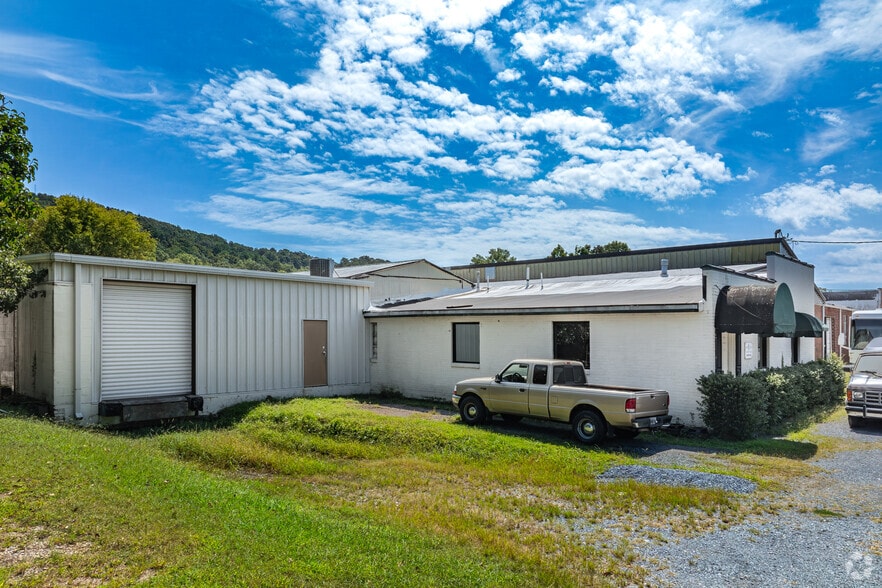 222 King St S, Calhoun, GA for sale - Primary Photo - Image 3 of 22