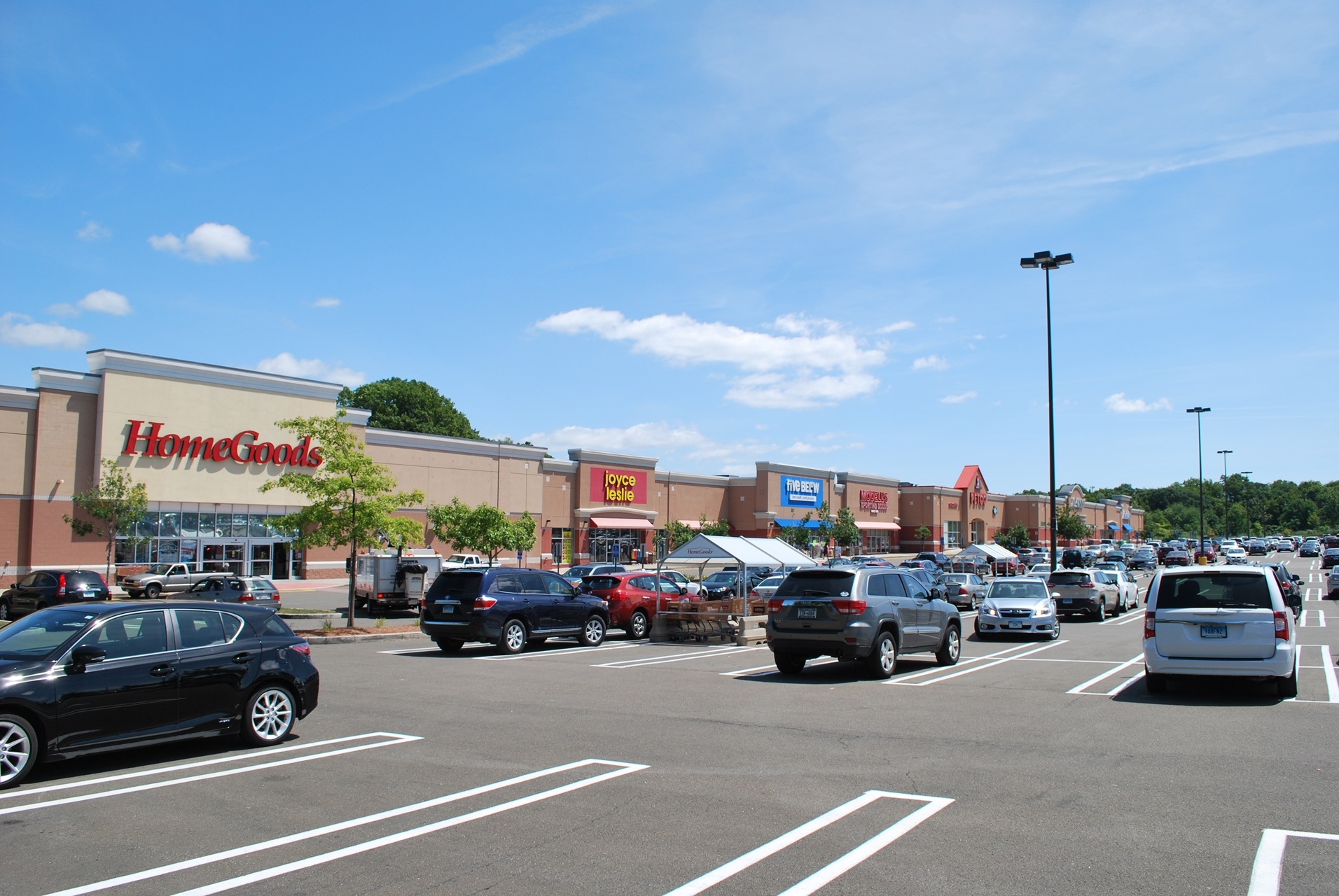 1365-boston-post-rd-milford-ct-06460-milford-crossing-shopping