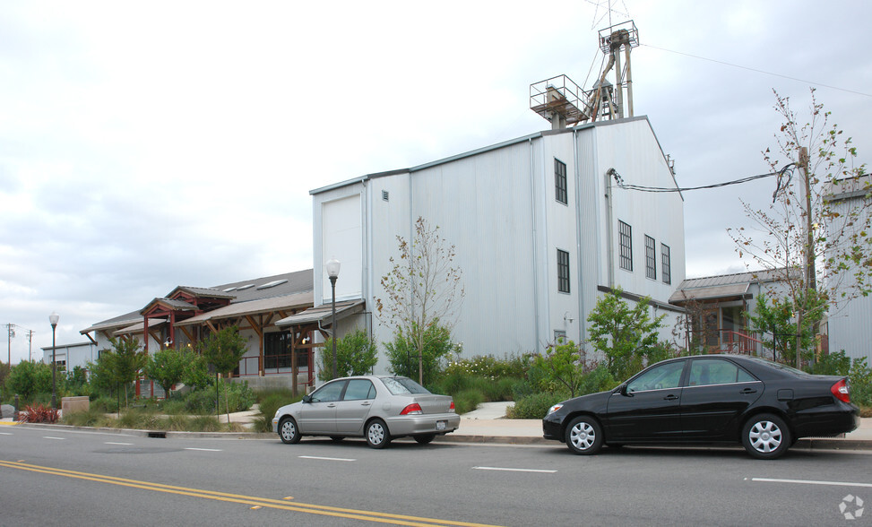 17500 Depot St, Morgan Hill, CA for lease - Building Photo - Image 2 of 9