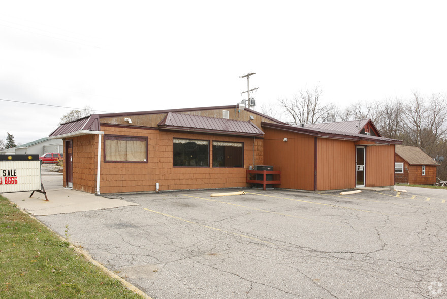 12099 N Saginaw Rd, Clio, MI for sale - Building Photo - Image 2 of 6