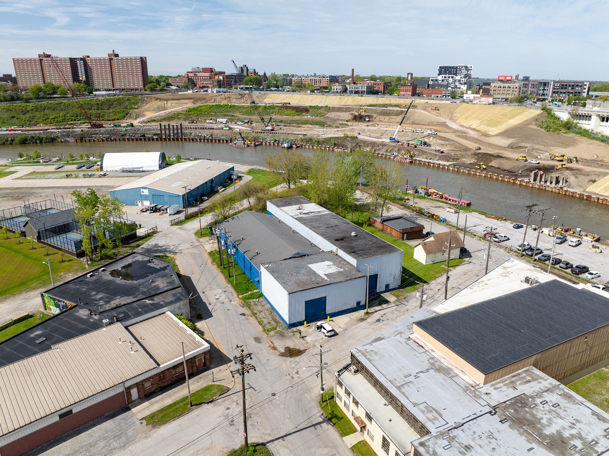 1720 Fall St, Cleveland, OH for lease Building Photo- Image 1 of 11